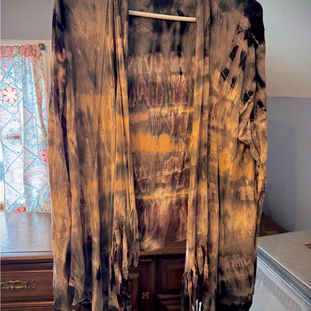 Tie-Dye Open Front Kimono & Fringe Bottom